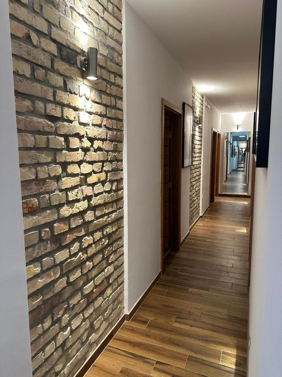Apartment In The Heart Of Pula Exterior foto