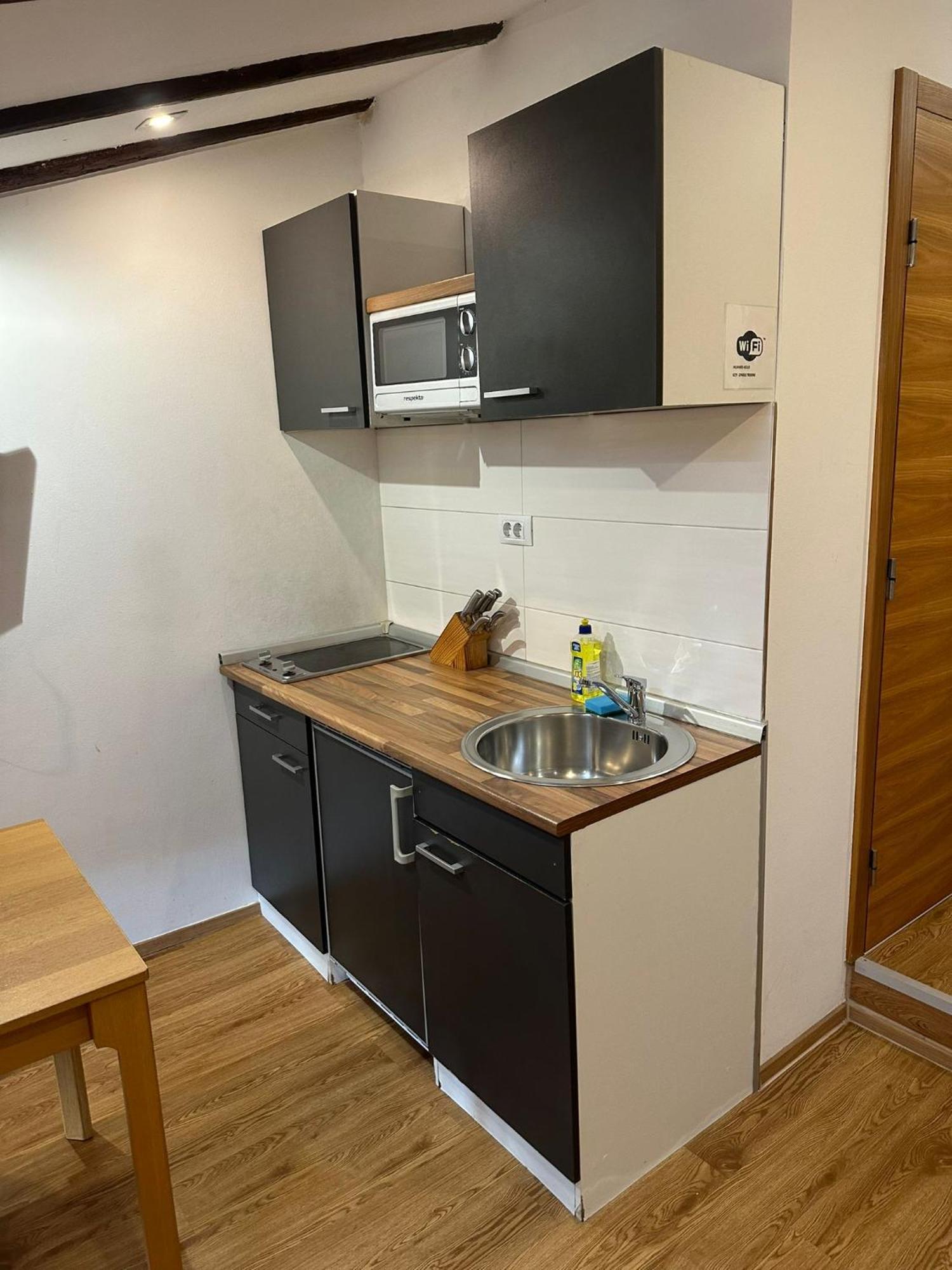 Apartment In The Heart Of Pula Exterior foto
